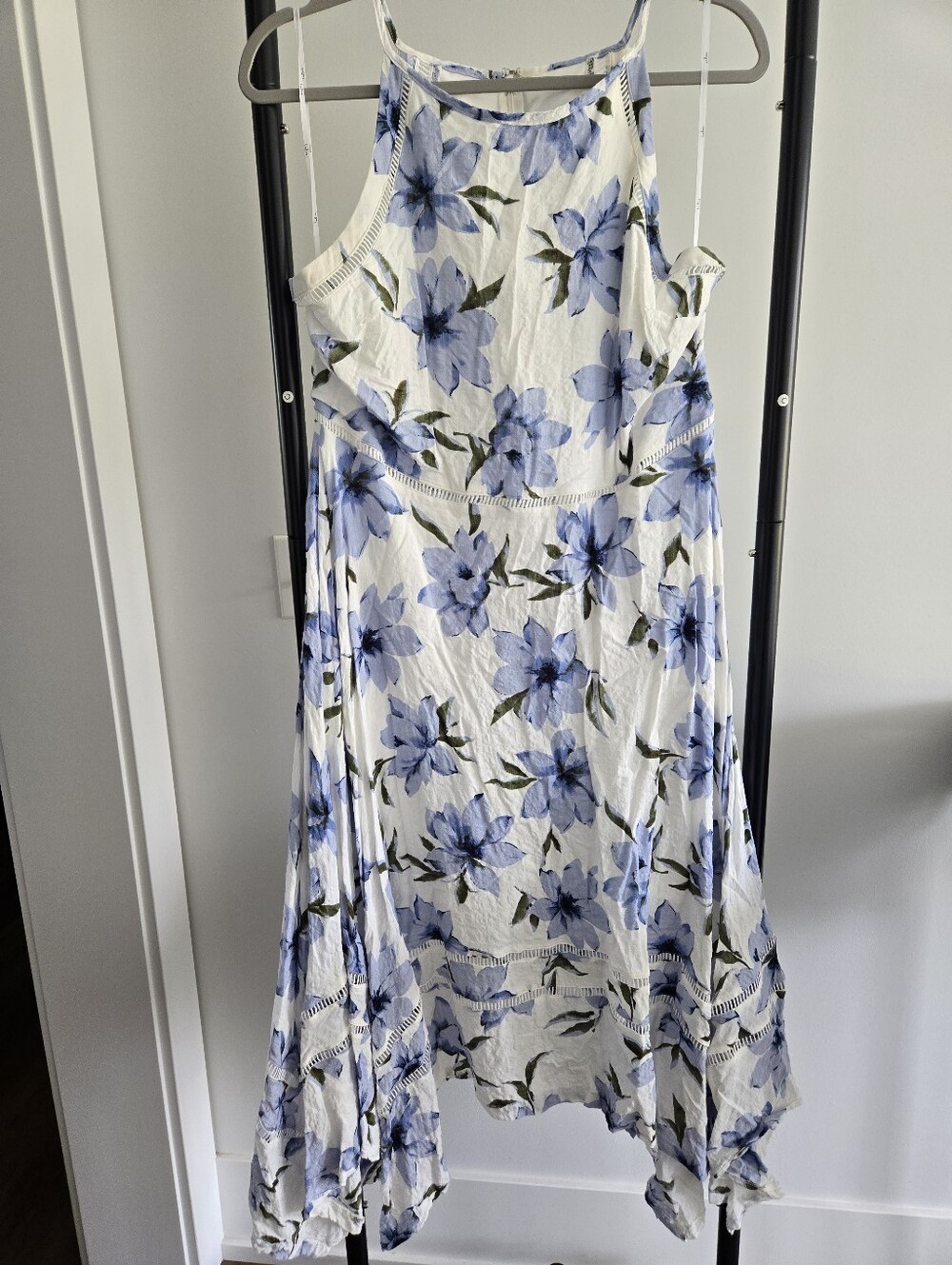Lulus Blue Floral High Neck Midi Dress XL Sleeveless Handkerchief Hem